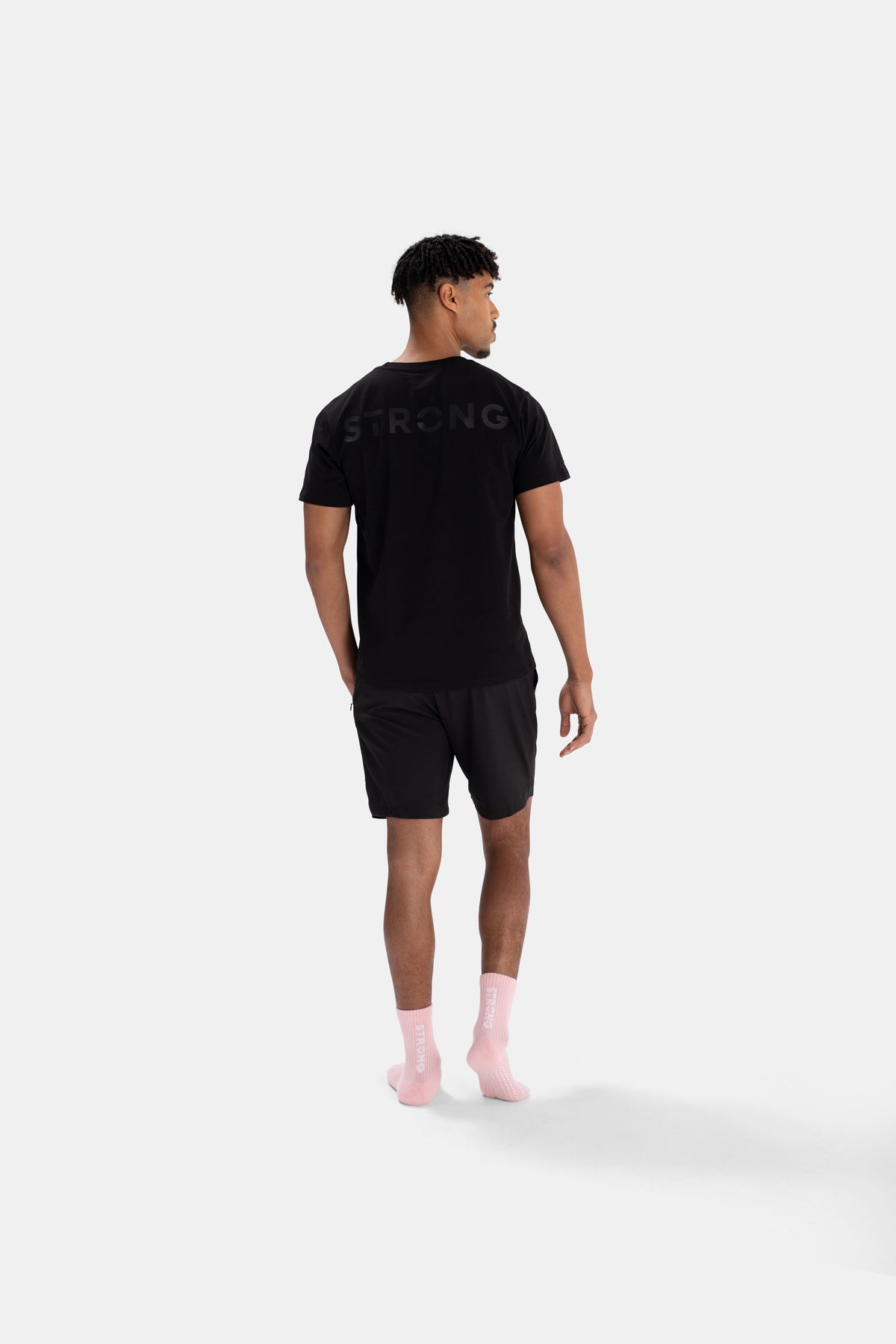STRONG Tee
