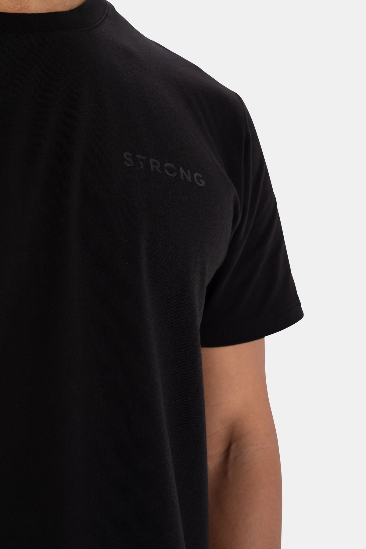 STRONG Tee