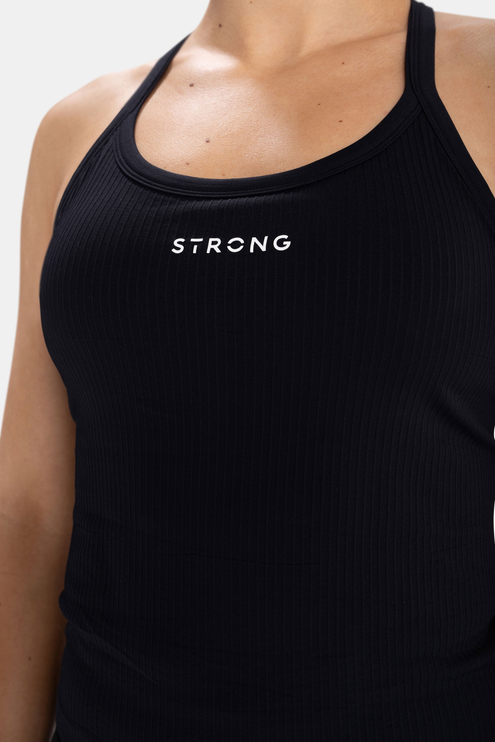 STRONG Seamless Rib Tank